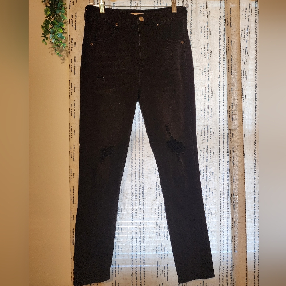 Black Distressed Straight leg Jeans